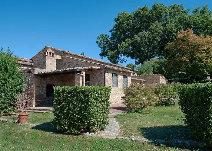 Podere La Ciabatta 컨트리하우스 *